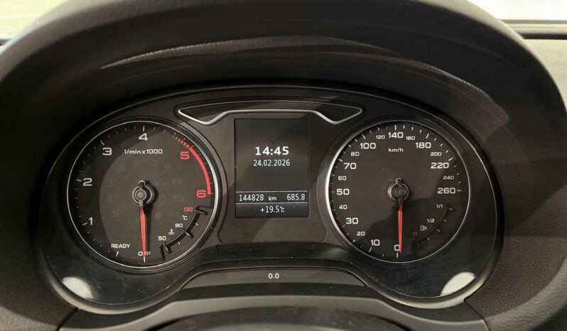 
								AUDI A3 Sportback 2.0 TDi S-Tronic6 S&S 150 cv S-Line full									