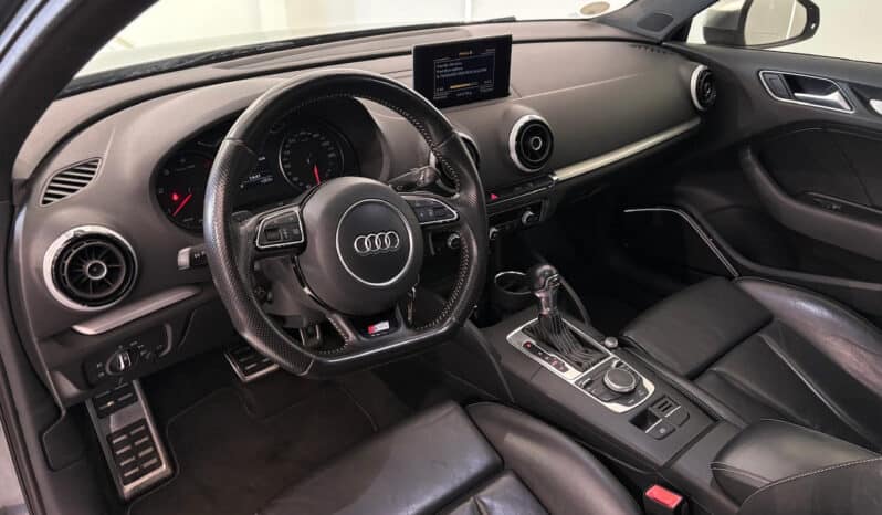
								AUDI A3 Sportback 2.0 TDi S-Tronic6 S&S 150 cv S-Line full									