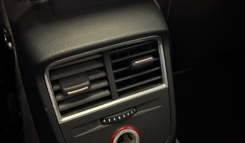 
								AUDI A3 Sportback 2.0 TDi S-Tronic6 S&S 150 cv S-Line full									