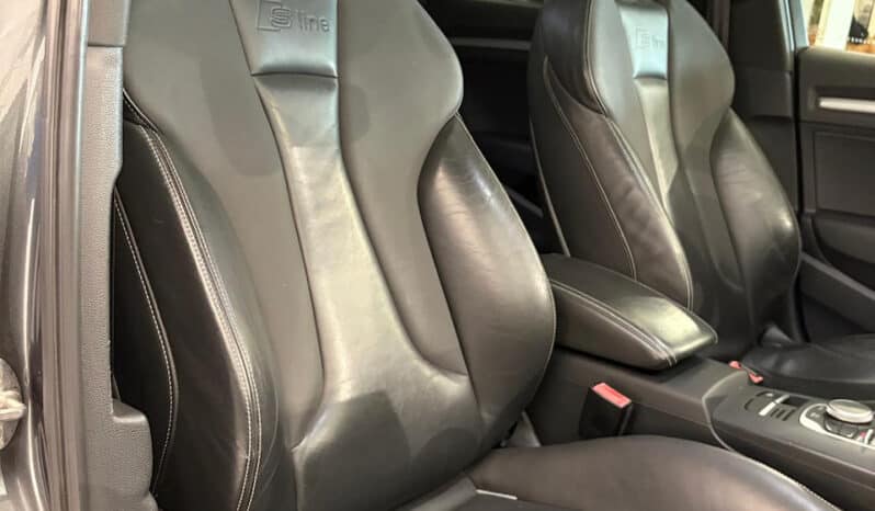 
								AUDI A3 Sportback 2.0 TDi S-Tronic6 S&S 150 cv S-Line full									