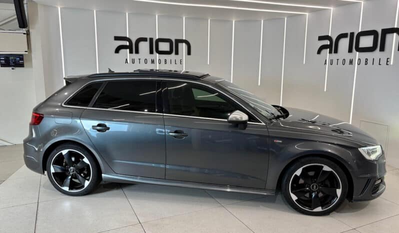 
								AUDI A3 Sportback 2.0 TDi S-Tronic6 S&S 150 cv S-Line full									