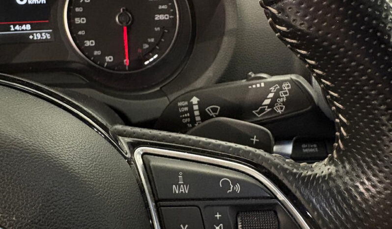 
								AUDI A3 Sportback 2.0 TDi S-Tronic6 S&S 150 cv S-Line full									