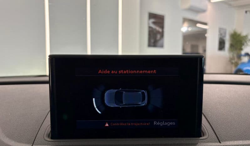 
								AUDI A3 Sportback 2.0 TDi S-Tronic6 S&S 150 cv S-Line full									