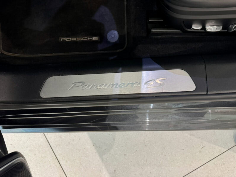 
								PORSCHE Panamera II 4S Diesel 4.0 V8 Bi-Turbo PDK8 422 cv full									