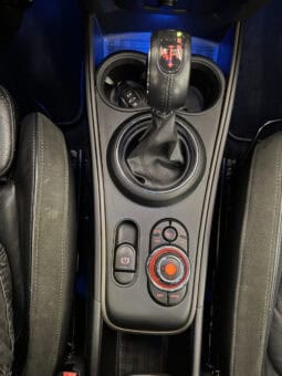 
										MINI Countryman Cooper 1.5 i 136 cv OAKWOOD full									