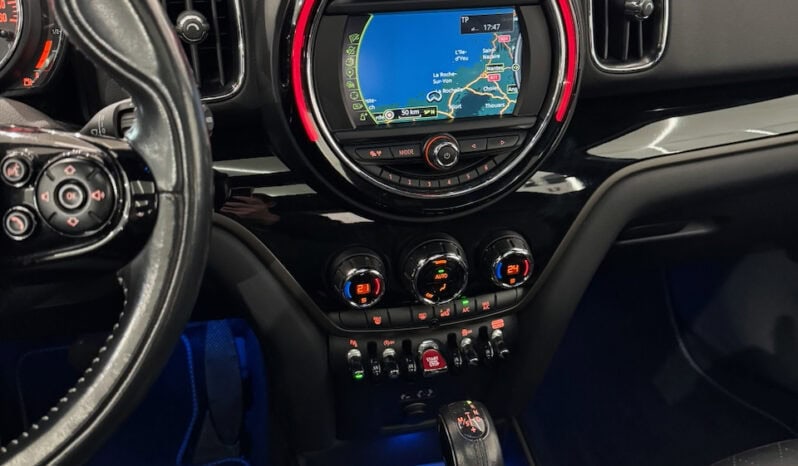 
								MINI Countryman Cooper 1.5 i 136 cv OAKWOOD full									