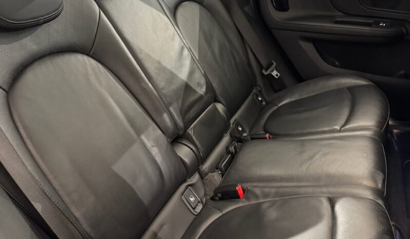 
								MINI Countryman Cooper 1.5 i 136 cv OAKWOOD full									