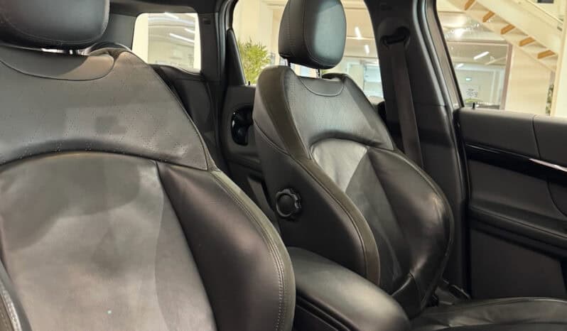 
								MINI Countryman Cooper 1.5 i 136 cv OAKWOOD full									