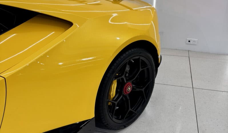 
								LAMBORGHINI HURACAN PERFORMANTE 5.2 V10 LP 640-4 full									