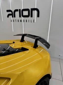 
										LAMBORGHINI HURACAN PERFORMANTE 5.2 V10 LP 640-4 full									