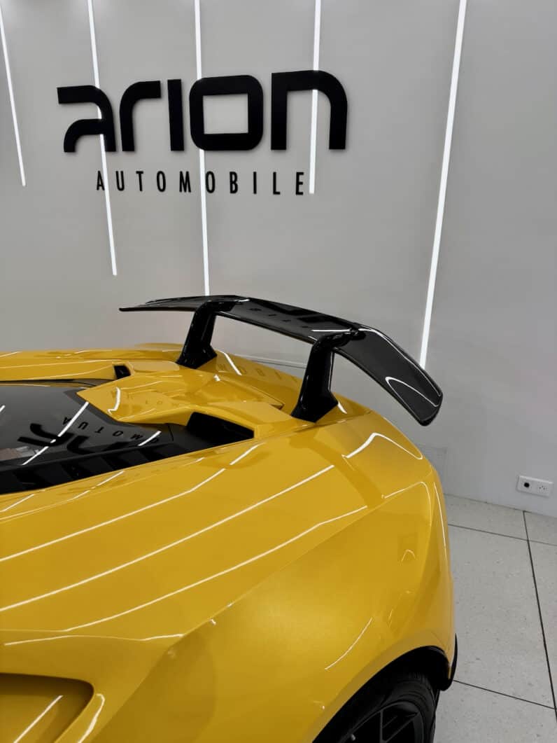 
								LAMBORGHINI HURACAN PERFORMANTE 5.2 V10 LP 640-4 full									