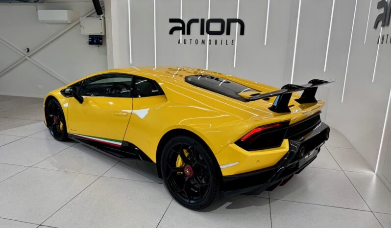 
								LAMBORGHINI HURACAN PERFORMANTE 5.2 V10 LP 640-4 full									