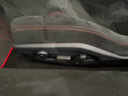 
										LAMBORGHINI HURACAN PERFORMANTE 5.2 V10 LP 640-4 full									