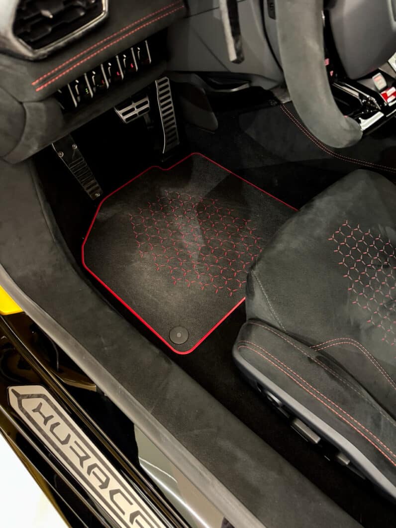 
								LAMBORGHINI HURACAN PERFORMANTE 5.2 V10 LP 640-4 full									