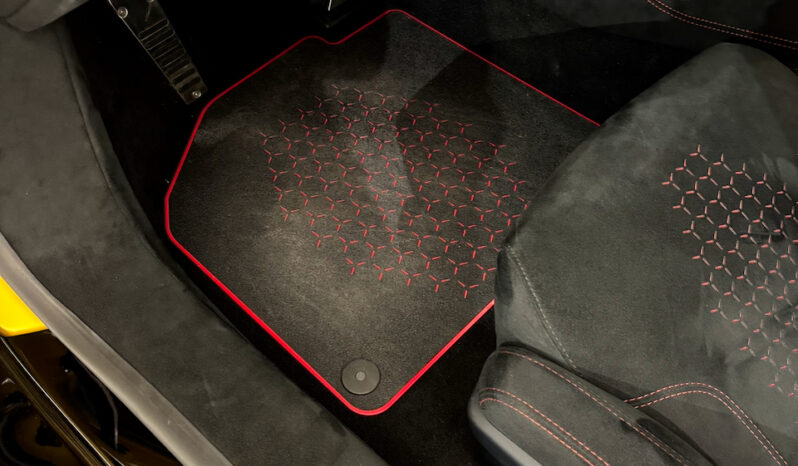 
								LAMBORGHINI HURACAN PERFORMANTE 5.2 V10 LP 640-4 full									