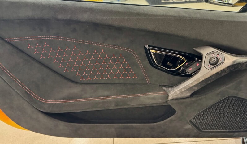 
								LAMBORGHINI HURACAN PERFORMANTE 5.2 V10 LP 640-4 full									