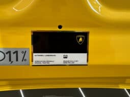 
										LAMBORGHINI HURACAN PERFORMANTE 5.2 V10 LP 640-4 full									