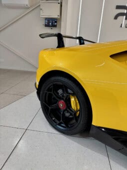 
										LAMBORGHINI HURACAN PERFORMANTE 5.2 V10 LP 640-4 full									