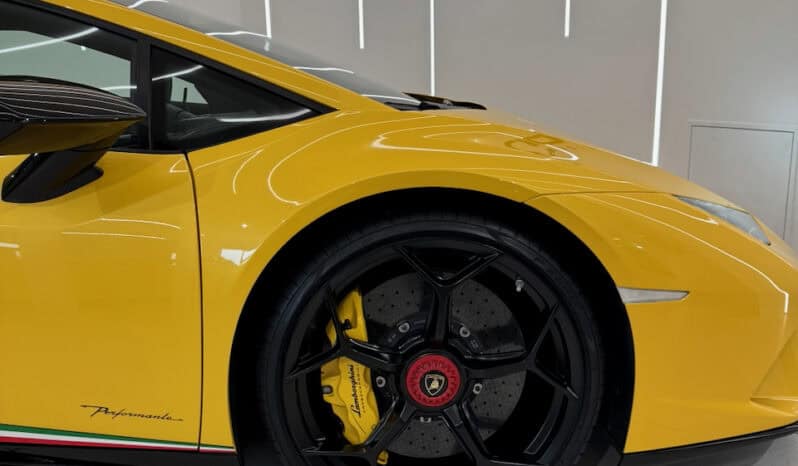 
								LAMBORGHINI HURACAN PERFORMANTE 5.2 V10 LP 640-4 full									