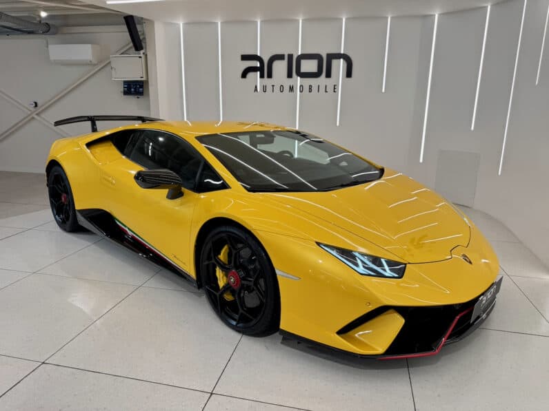 
								LAMBORGHINI HURACAN PERFORMANTE 5.2 V10 LP 640-4 full									