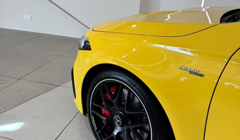 
								Mercedes-benz Classe A 45 S AMG 421 ch 4Matic+ 8G-DCT Speedshift AMG full									