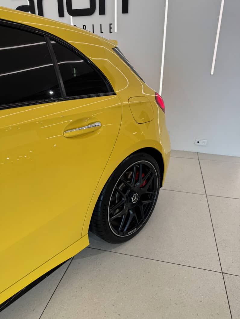 
								Mercedes-benz Classe A 45 S AMG 421 ch 4Matic+ 8G-DCT Speedshift AMG full									