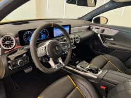 
										Mercedes-benz Classe A 45 S AMG 421 ch 4Matic+ 8G-DCT Speedshift AMG full									