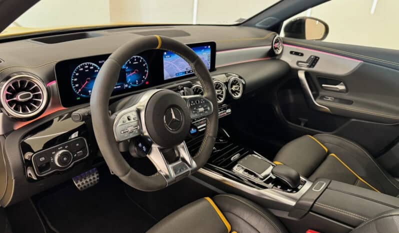 
								Mercedes-benz Classe A 45 S AMG 421 ch 4Matic+ 8G-DCT Speedshift AMG full									