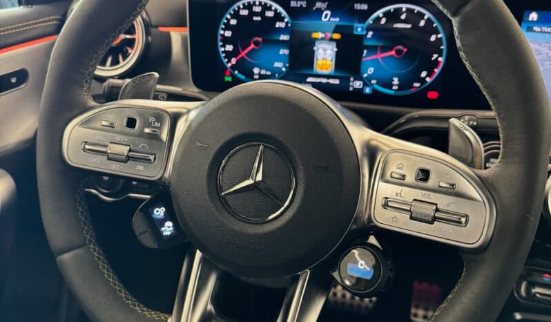 
								Mercedes-benz Classe A 45 S AMG 421 ch 4Matic+ 8G-DCT Speedshift AMG full									