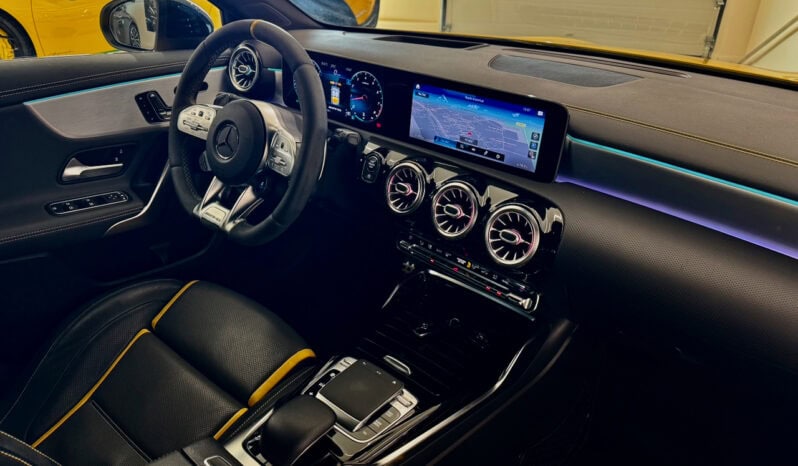 
								Mercedes-benz Classe A 45 S AMG 421 ch 4Matic+ 8G-DCT Speedshift AMG full									