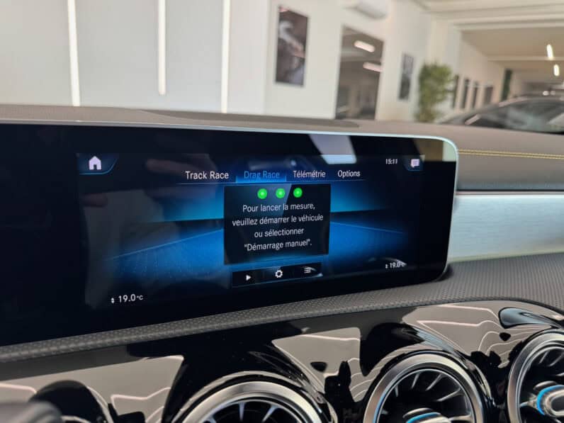 
								Mercedes-benz Classe A 45 S AMG 421 ch 4Matic+ 8G-DCT Speedshift AMG full									