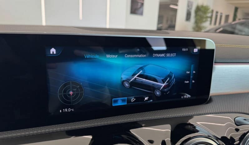 
								Mercedes-benz Classe A 45 S AMG 421 ch 4Matic+ 8G-DCT Speedshift AMG full									