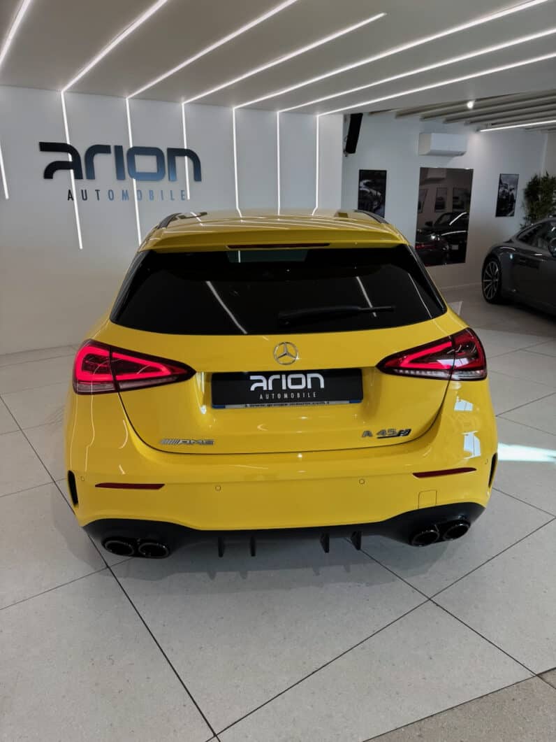 
								Mercedes-benz Classe A 45 S AMG 421 ch 4Matic+ 8G-DCT Speedshift AMG full									