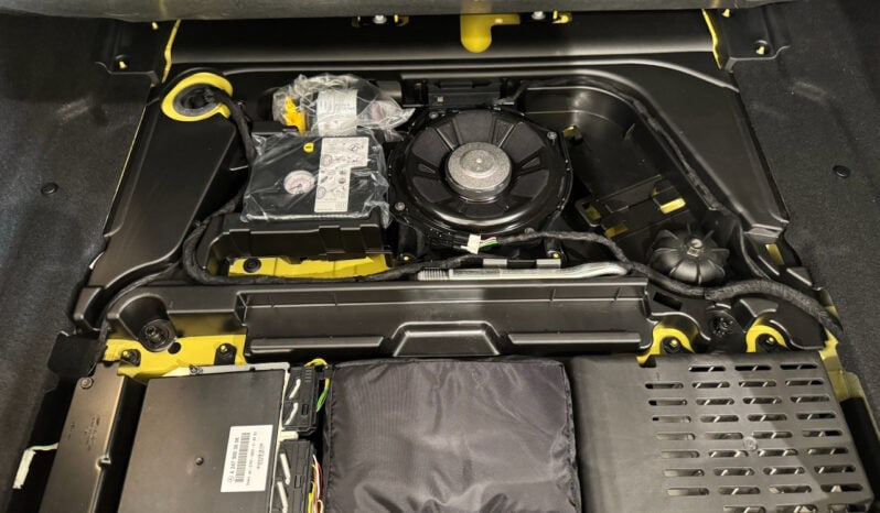 
								Mercedes-benz Classe A 45 S AMG 421 ch 4Matic+ 8G-DCT Speedshift AMG full									