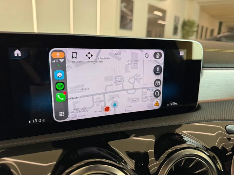 
								Mercedes-benz Classe A 45 S AMG 421 ch 4Matic+ 8G-DCT Speedshift AMG full									