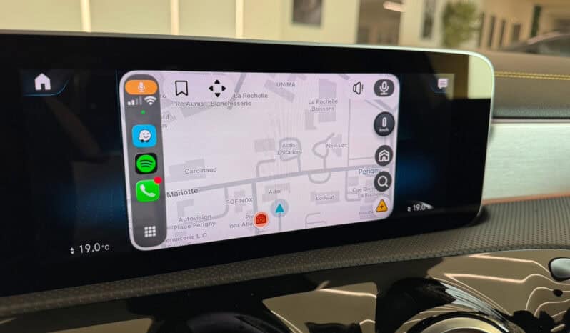 
								Mercedes-benz Classe A 45 S AMG 421 ch 4Matic+ 8G-DCT Speedshift AMG full									