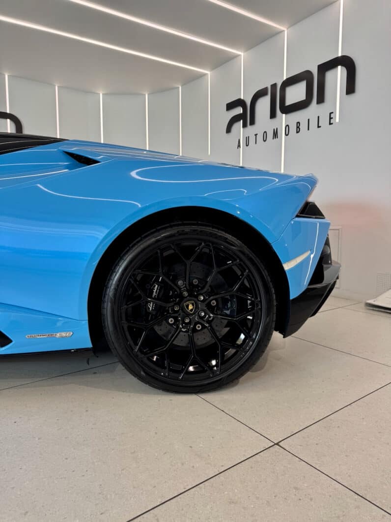 
								LAMBORGHINI HURACAN EVO RWD SPYDER 610 CH Blu Cepheus full									