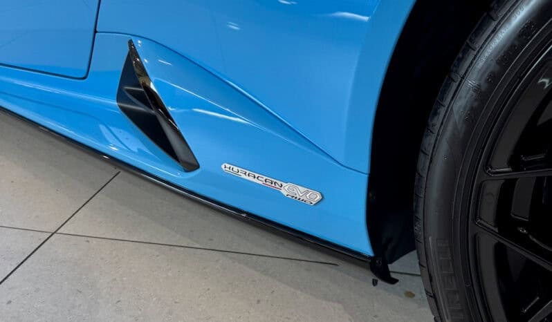 
								LAMBORGHINI HURACAN EVO RWD SPYDER 610 CH Blu Cepheus full									