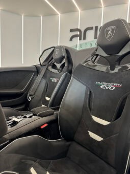 
										LAMBORGHINI HURACAN EVO RWD SPYDER 610 CH Blu Cepheus full									