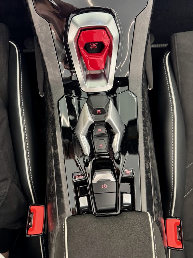 
								LAMBORGHINI HURACAN EVO RWD SPYDER 610 CH Blu Cepheus full									