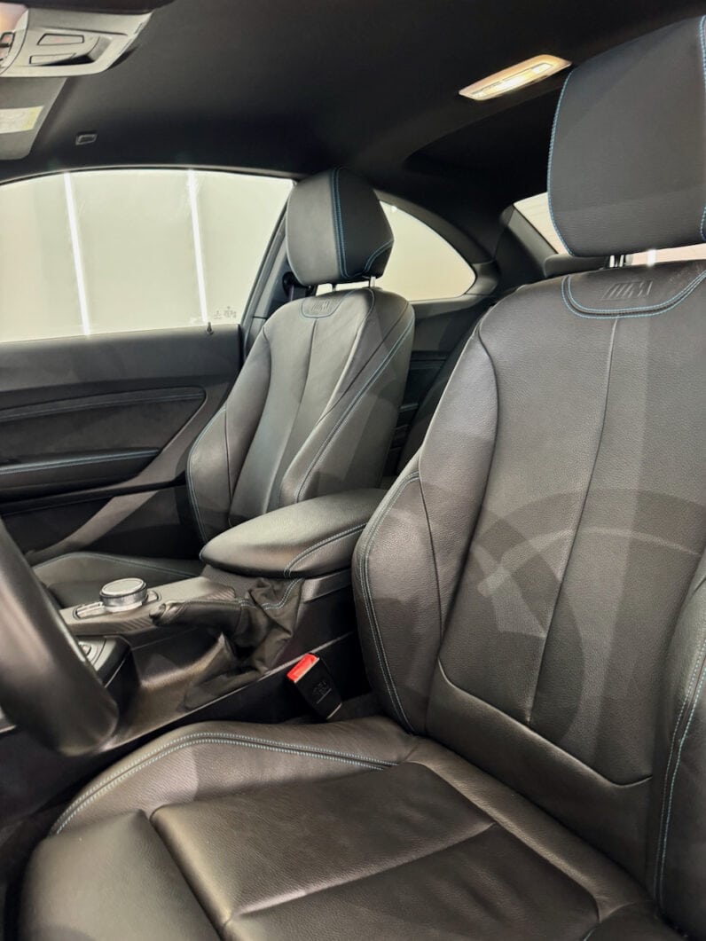 
								BMW M2 (F87) COMPETITION 3.0L 410 CH DKG7 full									