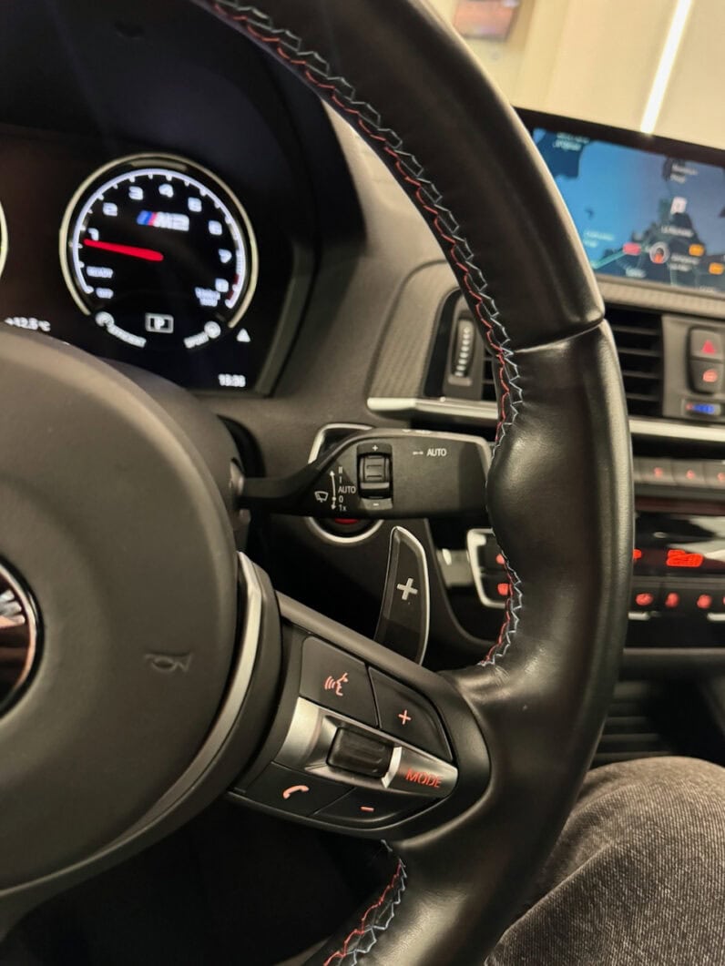 
								BMW M2 (F87) COMPETITION 3.0L 410 CH DKG7 full									