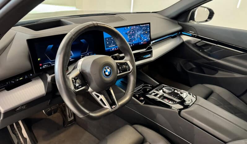 
								BMW SERIE 5 (G60) 530E PHEV 299 CH M SPORT BVA8 full									