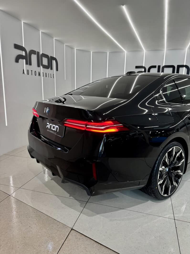 
								BMW SERIE 5 (G60) 530E PHEV 299 CH M SPORT BVA8 full									