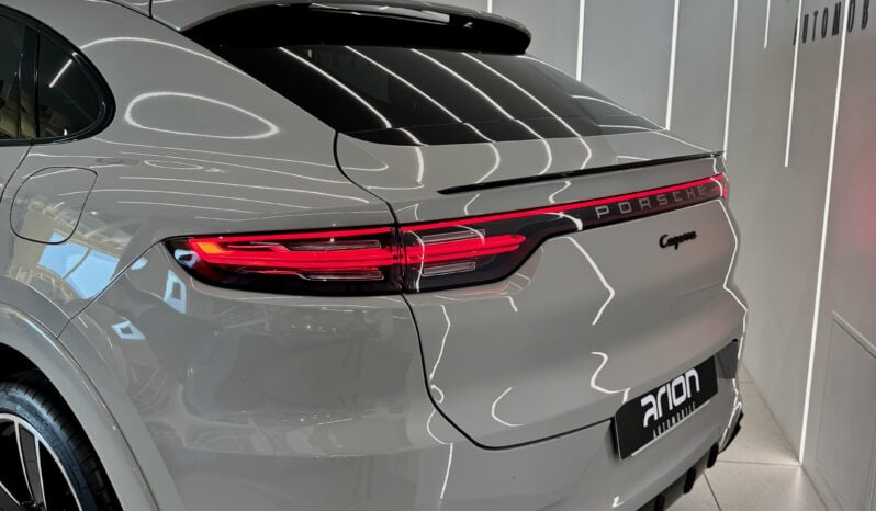 
								PORSCHE Cayenne Coupé E-Hybrid 3.0L V6 461 ch Pack Sport Allégé full									