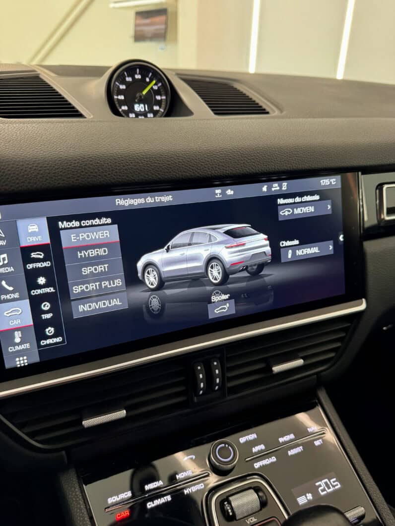 
								PORSCHE Cayenne Coupé E-Hybrid 3.0L V6 461 ch Pack Sport Allégé full									