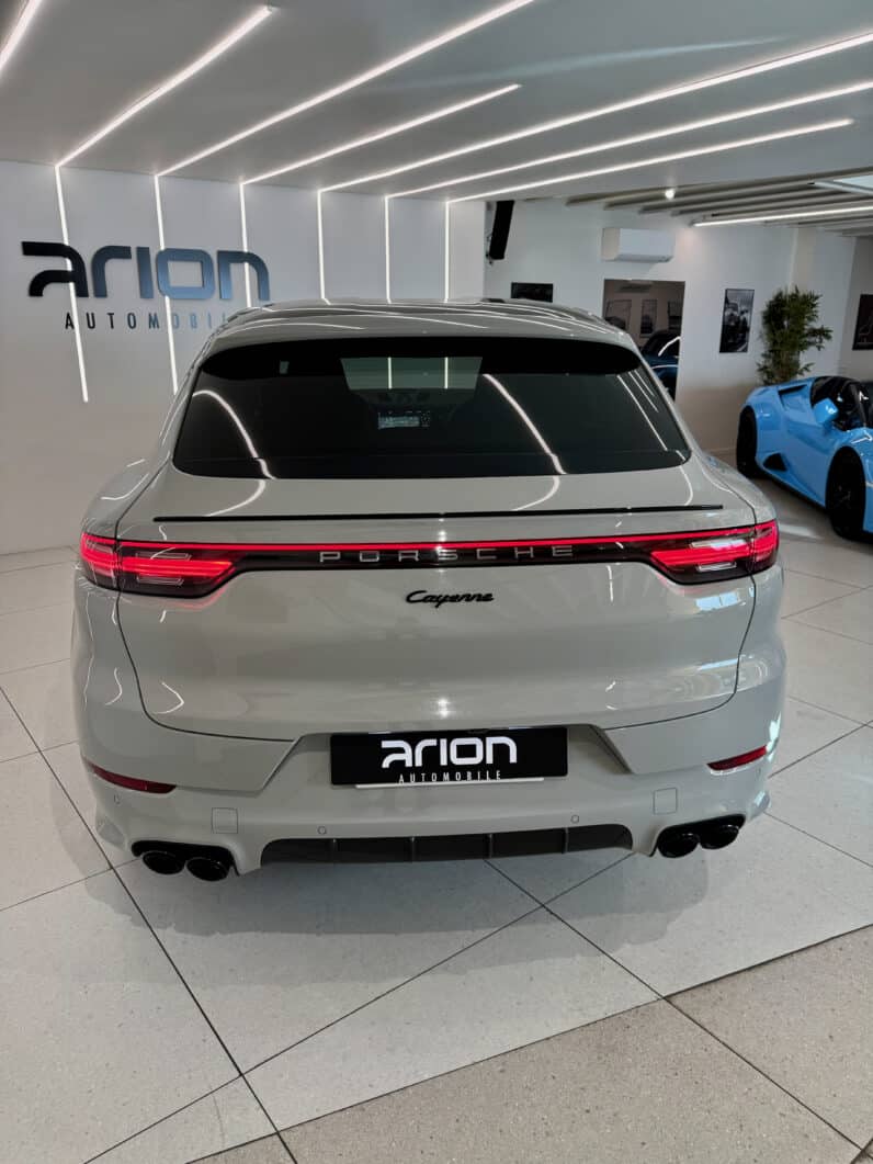 
								PORSCHE Cayenne Coupé E-Hybrid 3.0L V6 461 ch Pack Sport Allégé full									