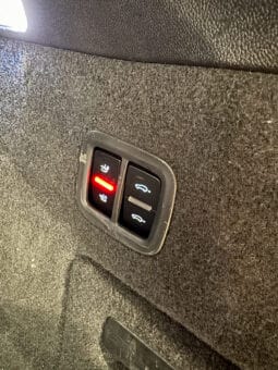 
										PORSCHE Cayenne Coupé E-Hybrid 3.0L V6 461 ch Pack Sport Allégé full									