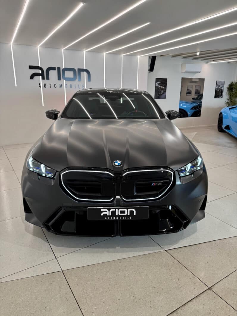 
								BMW M5 Berline 4.4 i V8 hybride rechargeable développant 727 ch, full									