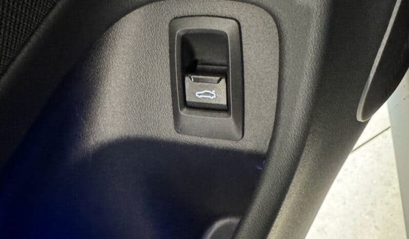 
								BMW M5 Berline 4.4 i V8 hybride rechargeable développant 727 ch, full									